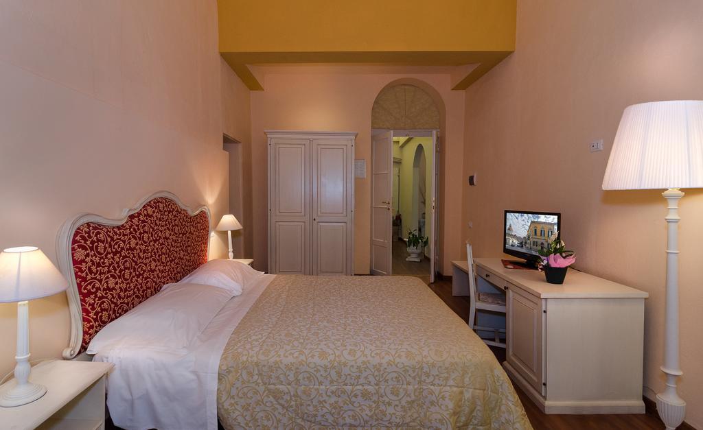 Hotel Galileo ปิซา ภายนอก รูปภาพ